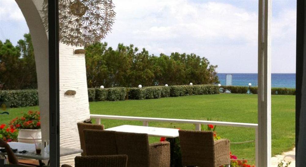 Tinos Beach Hotel מראה חיצוני תמונה