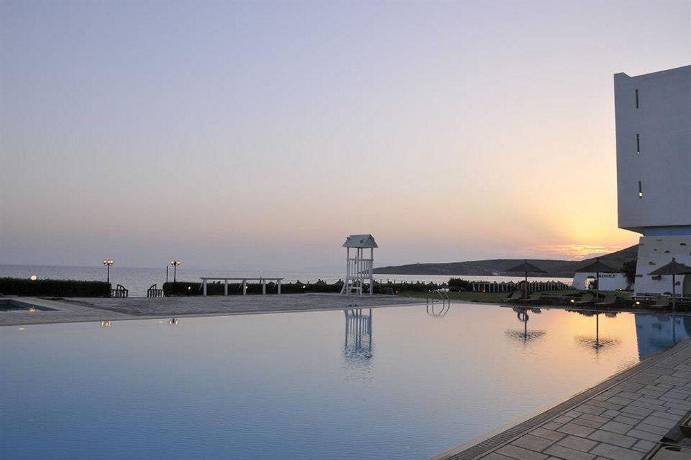Tinos Beach Hotel מראה חיצוני תמונה