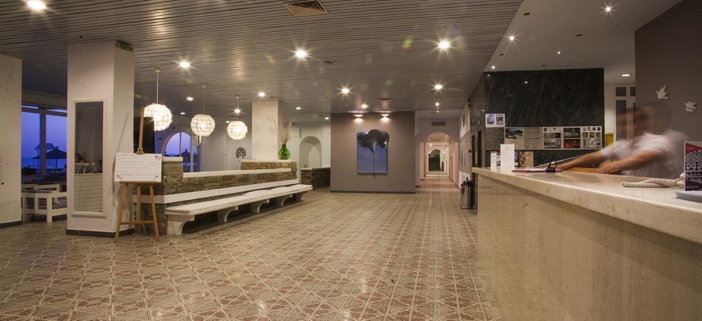 Tinos Beach Hotel מראה חיצוני תמונה