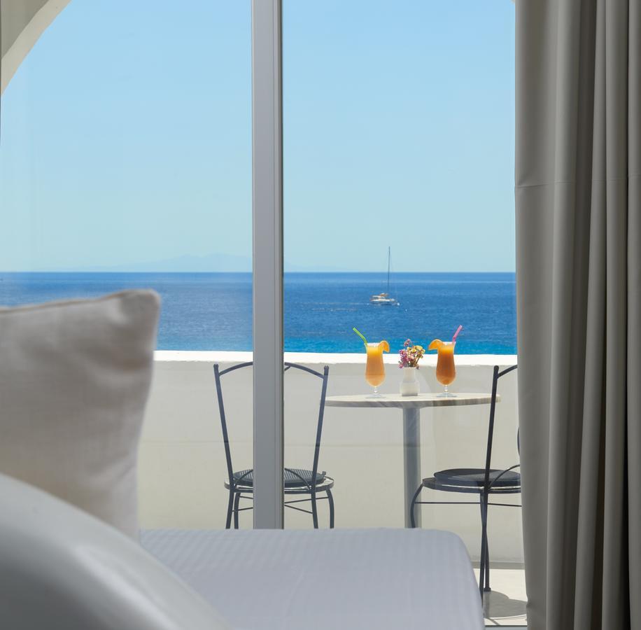 Tinos Beach Hotel מראה חיצוני תמונה